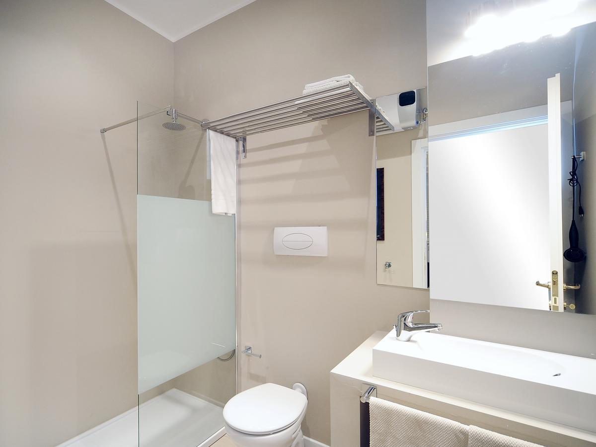 Urban District Apartments - Milan Old Town Central 2 Br Экстерьер фото